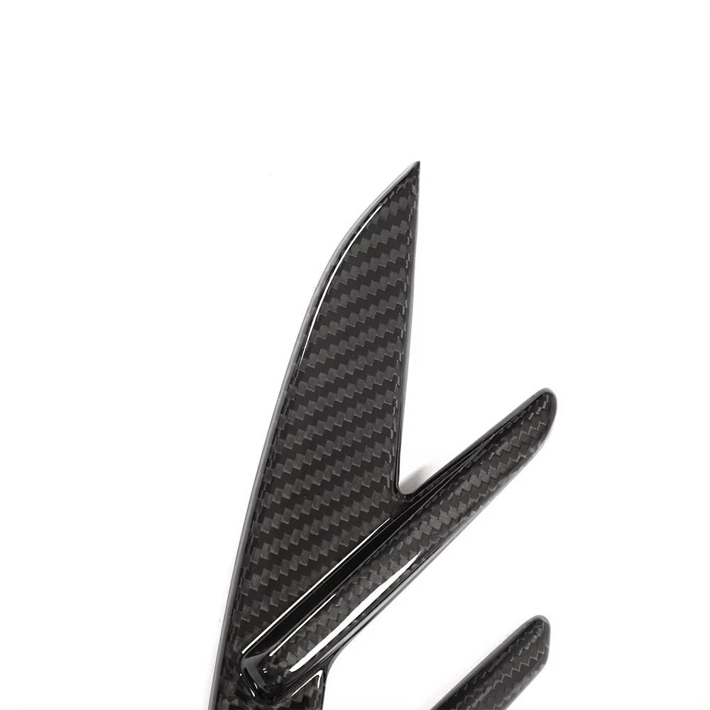 Zoomed View of Carbon Fibre Fender Trim for BMW M3 & M4 (G80/G82/G83)