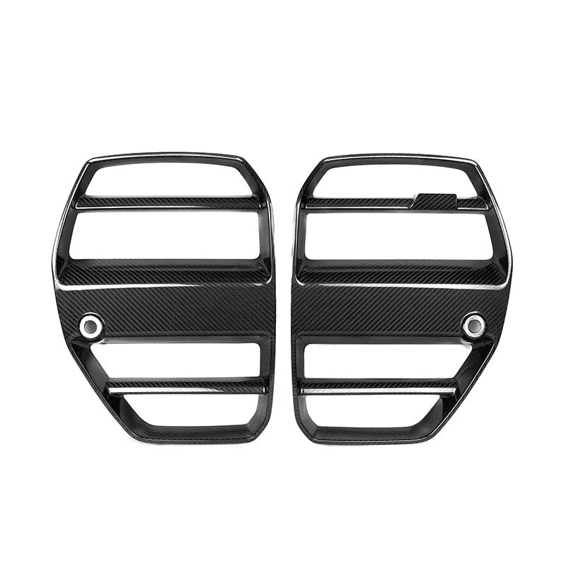 Close-Up of Carbon Fibre OEM+ Front Grille for BMW M3 & M4 - Detailed View